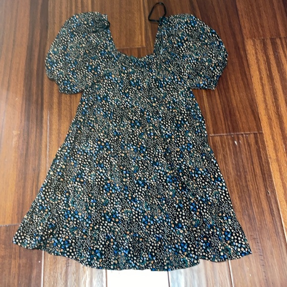 wild fable Dresses & Skirts - Wild fable dress black floral